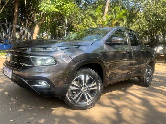 FIAT TORO 1.3 TURBO 270 FLEX FREEDOM AT6 FIAT TORO 1.3 TURBO 270 FLEX FREEDOM AT6